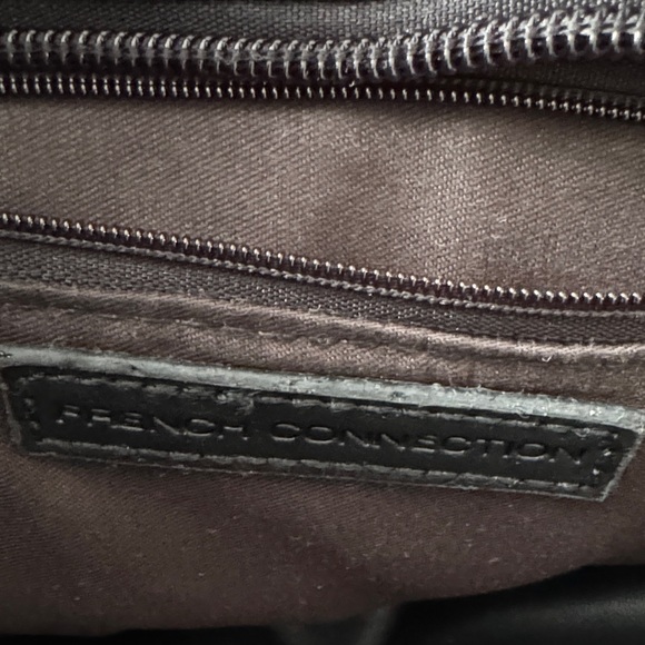 French Connection Lizard embossed shoulder Bag - Picture 3 of 8